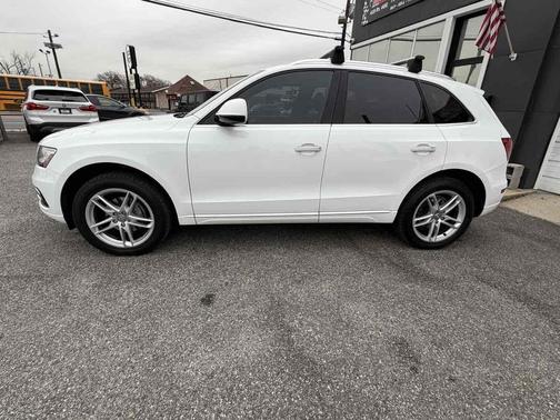 2015 Audi Q5 2.0T Premium Plus