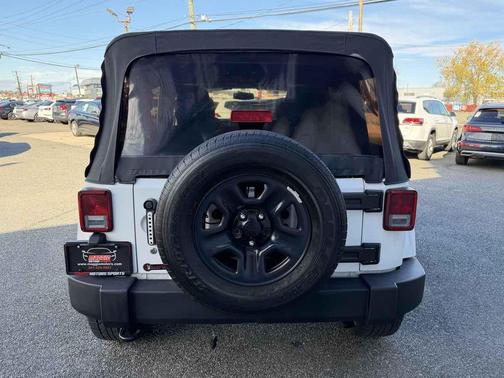 2016 Jeep Wrangler Unlimited Sport
