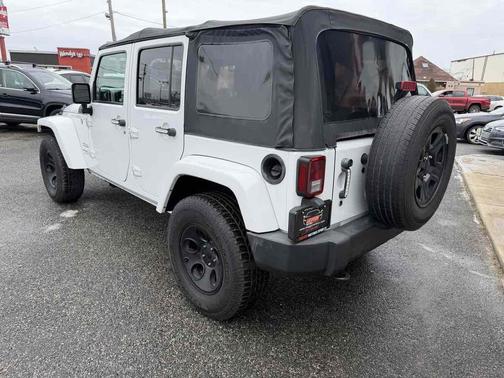 2016 Jeep Wrangler Unlimited Sport