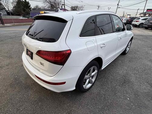 2017 Audi Q5 2.0T Premium Plus