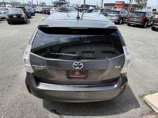 Magnetic Gray Metallic 2014 Toyota Prius v Three