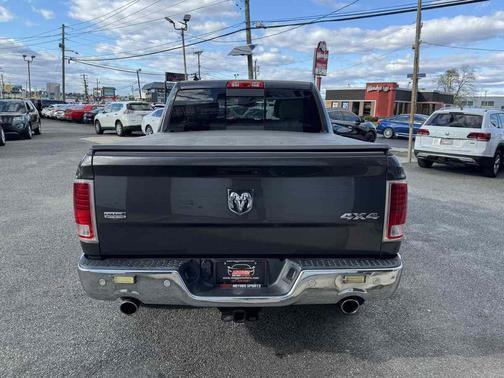2018 RAM 1500 Laramie