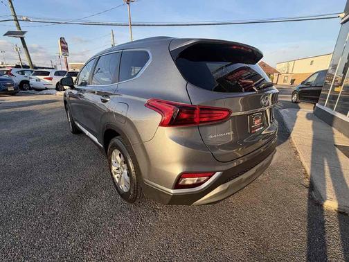 2019 Hyundai SANTA FE SE 2.4