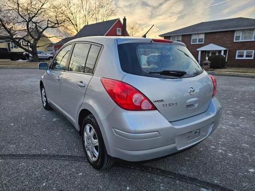 2012 Nissan Versa 1.8 S