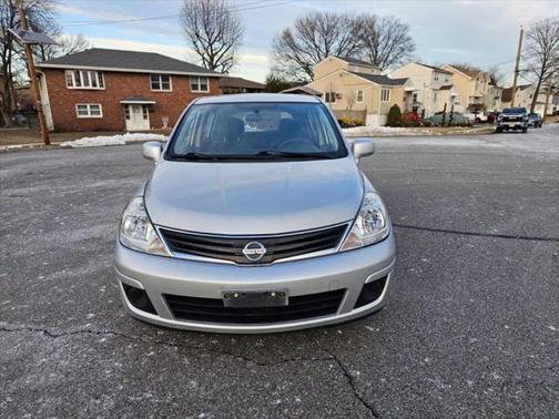 2012 Nissan Versa 1.8 S