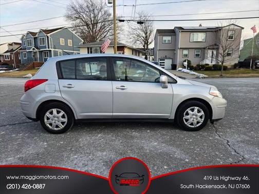 2012 Nissan Versa 1.8 S