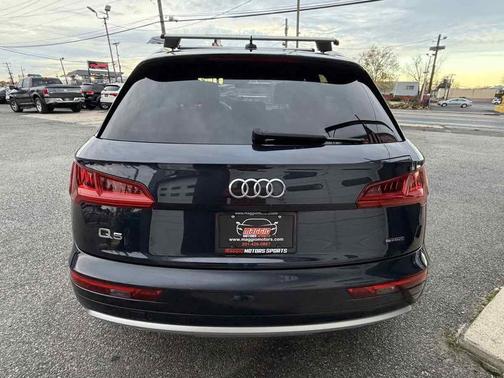 2019 Audi Q5 45 Premium