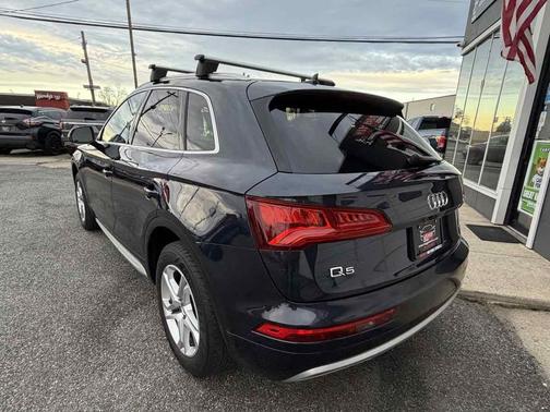 2019 Audi Q5 45 Premium