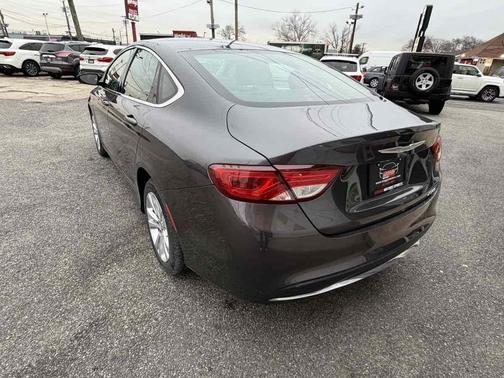 2016 Chrysler 200 Limited