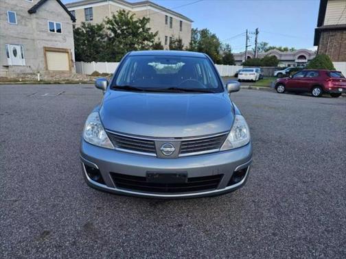 2009 Nissan Versa 1.8 S