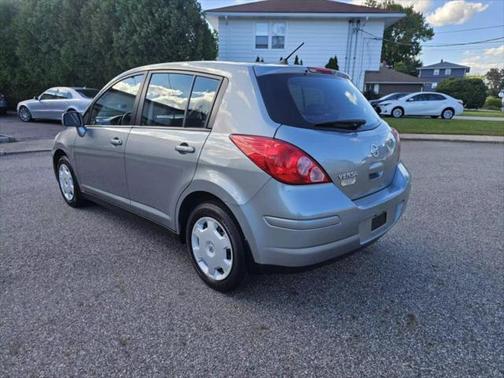 2009 Nissan Versa 1.8 S