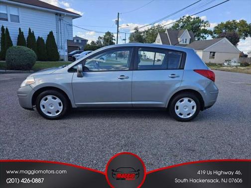 2009 Nissan Versa 1.8 S