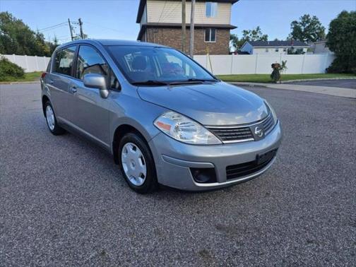2009 Nissan Versa 1.8 S