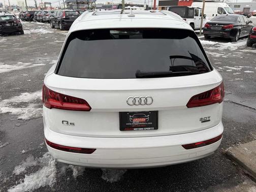 2018 Audi Q5 2.0T Premium