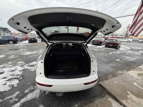 2018 Audi Q5 2.0T Premium