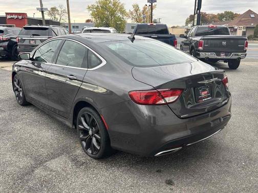 2015 Chrysler 200 C
