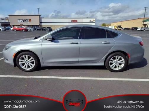 2015 Chrysler 200 Limited