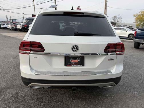 2018 Volkswagen Atlas 3.6L SE w/Technology