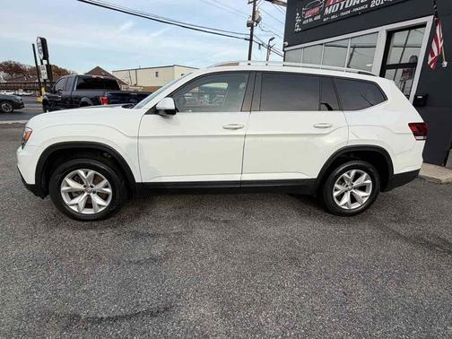 2018 Volkswagen Atlas 3.6L SE w/Technology