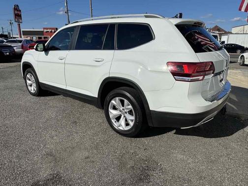 2018 Volkswagen Atlas 3.6L SE w/Technology