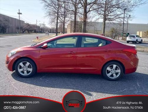 2011 Hyundai ELANTRA GLS
