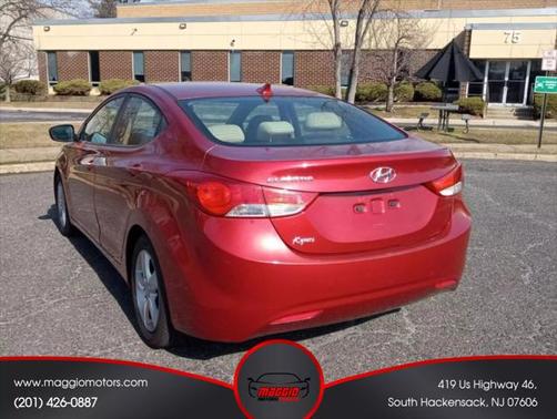 2011 Hyundai ELANTRA GLS