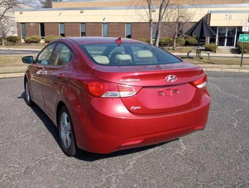 2011 Hyundai ELANTRA GLS