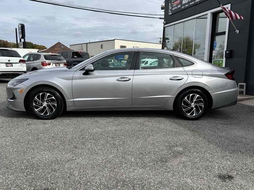 2021 Hyundai SONATA Blue