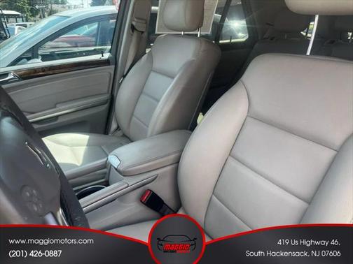 2011 Mercedes-Benz M-Class ML 350 Sport Utility 4D