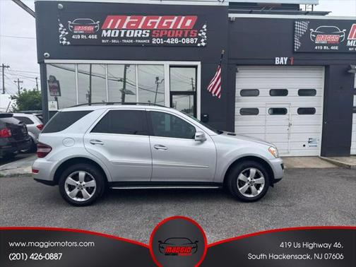 2011 Mercedes-Benz M-Class ML 350 Sport Utility 4D