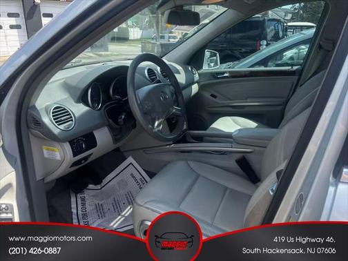 2011 Mercedes-Benz M-Class ML 350 Sport Utility 4D