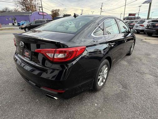 2016 Hyundai SONATA SE