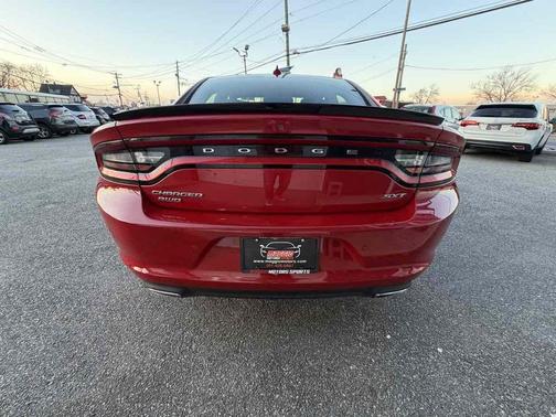 2015 Dodge Charger SXT