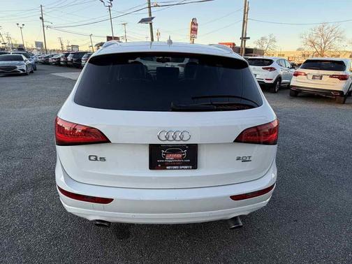 2014 Audi Q5 2.0T Premium Plus