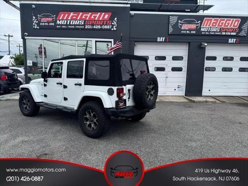 2012 Jeep Wrangler Unlimited Sahara