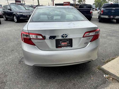 2014 Toyota Camry Hybrid XLE