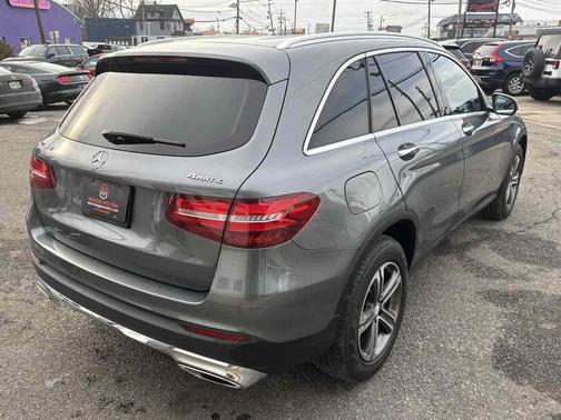 2017 Mercedes-Benz GLC 300 4MATIC