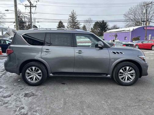 2017 INFINITI QX80 Base