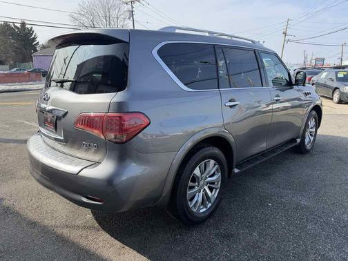 2017 INFINITI QX80 Base