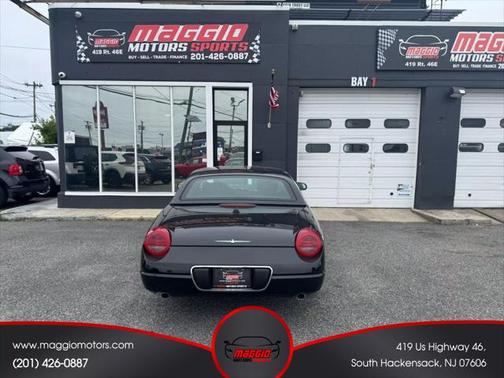 2004 Ford Thunderbird Base