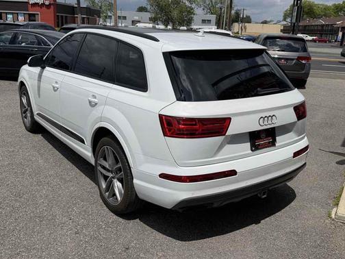 Carrara White 2018 Audi Q7 3.0T Prestige