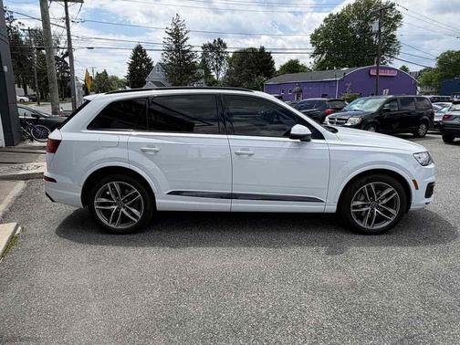 Carrara White 2018 Audi Q7 3.0T Prestige