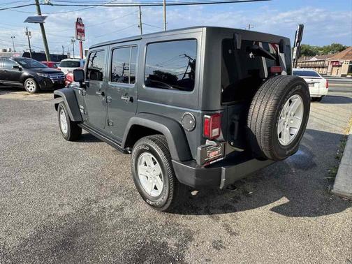 2017 Jeep Wrangler Unlimited Sport