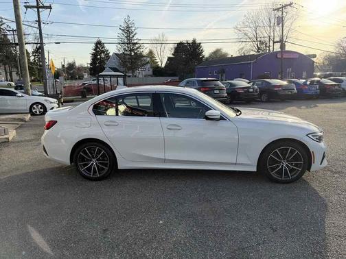 Alpine White 2020 BMW 330 xDrive
