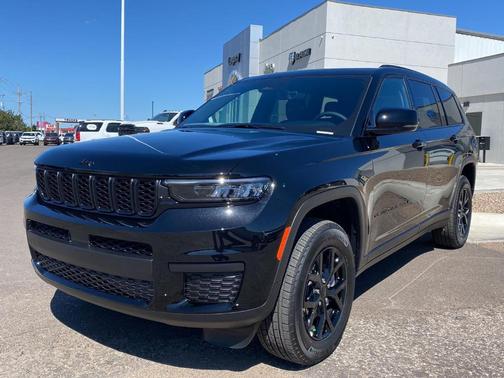 2025 Jeep Grand Cherokee L Laredo
