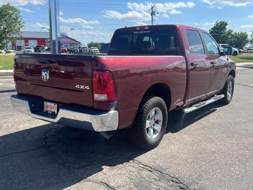 2020 RAM 1500 Classic SLT