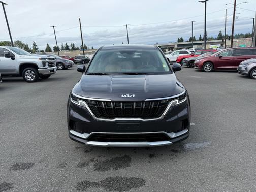 2023 Kia Carnival LX