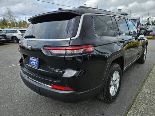 2022 Jeep Grand Cherokee L Laredo