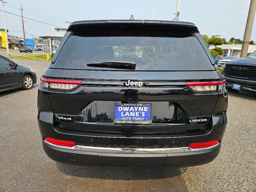 2025 Jeep Grand Cherokee Laredo X