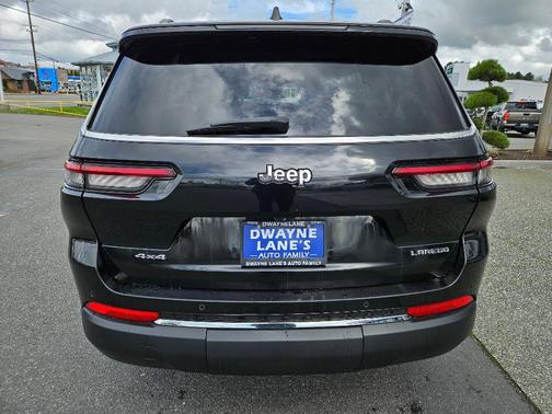 2022 Jeep Grand Cherokee L Laredo